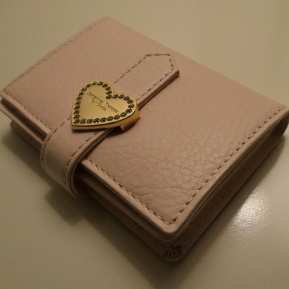 Samantha Thavasa Handbags - NIB Limited Edition Samantha Thavasa Small Wallet